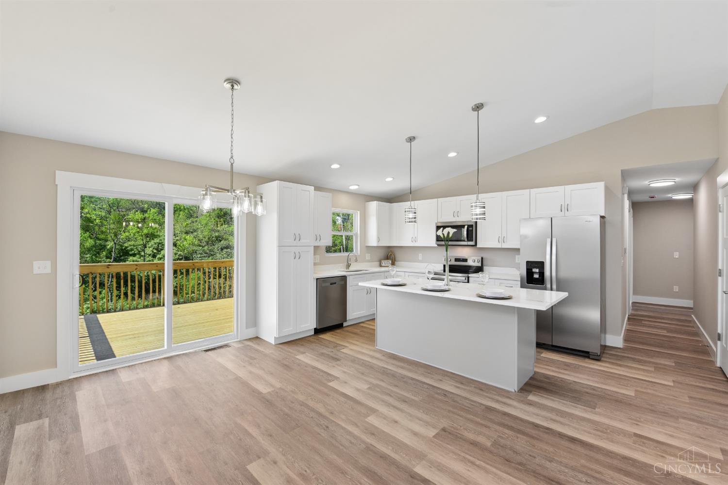 1115 Compton Road