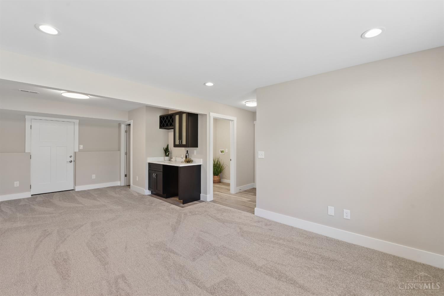 1115 Compton Road