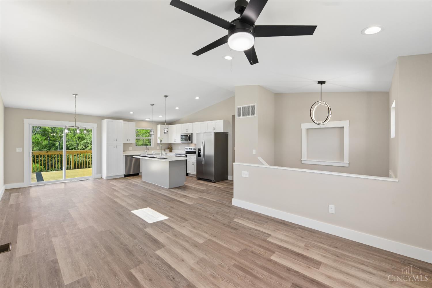 1115 Compton Road