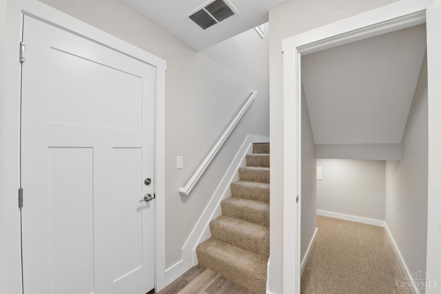 1115 Compton Road