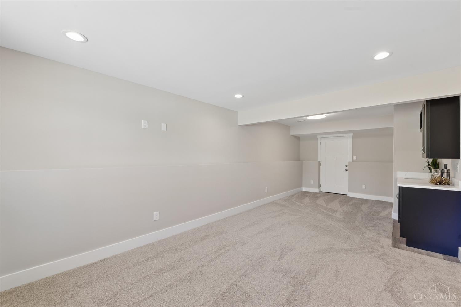 1115 Compton Road