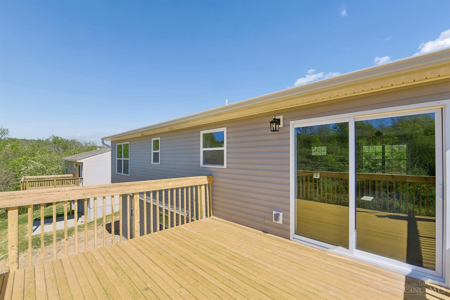 1115 Compton Road