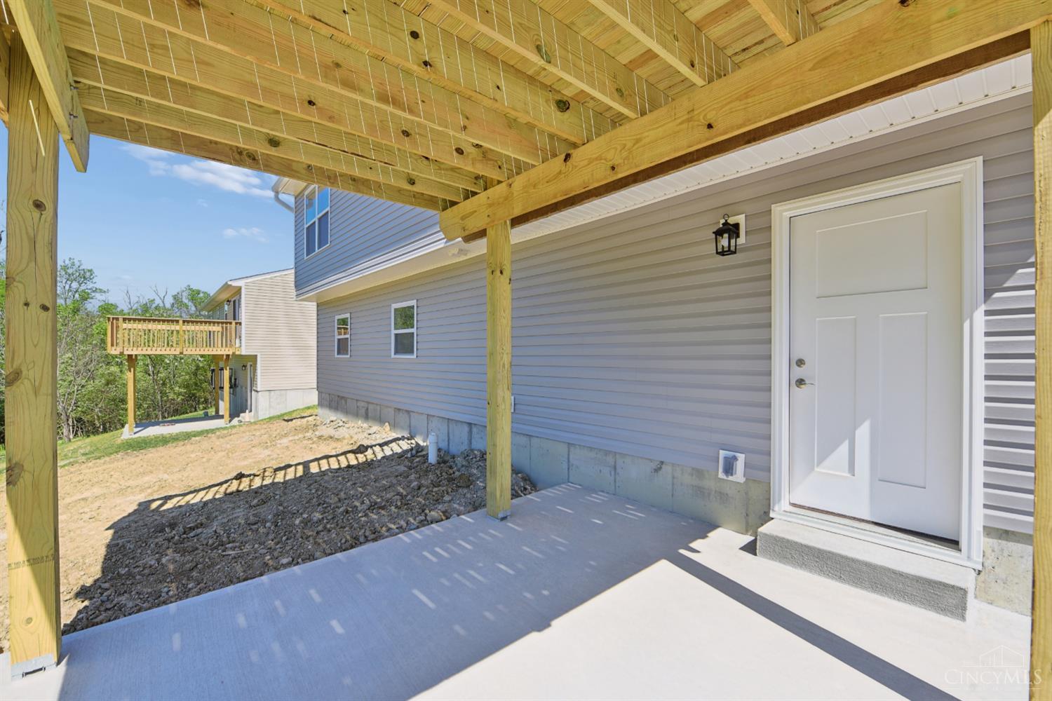 1115 Compton Road