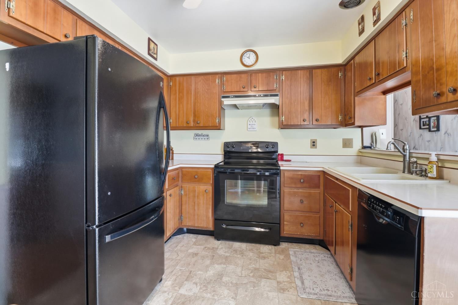 6208 Kingoak Drive