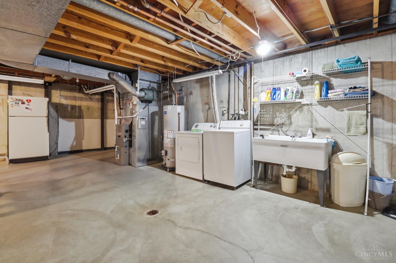 6208 Kingoak Drive