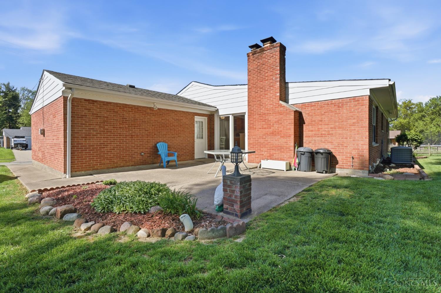 6208 Kingoak Drive