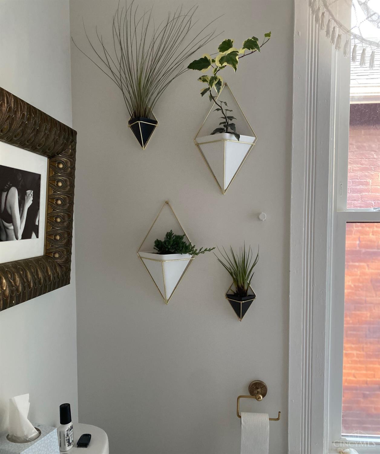 4223 Mad Anthony Street