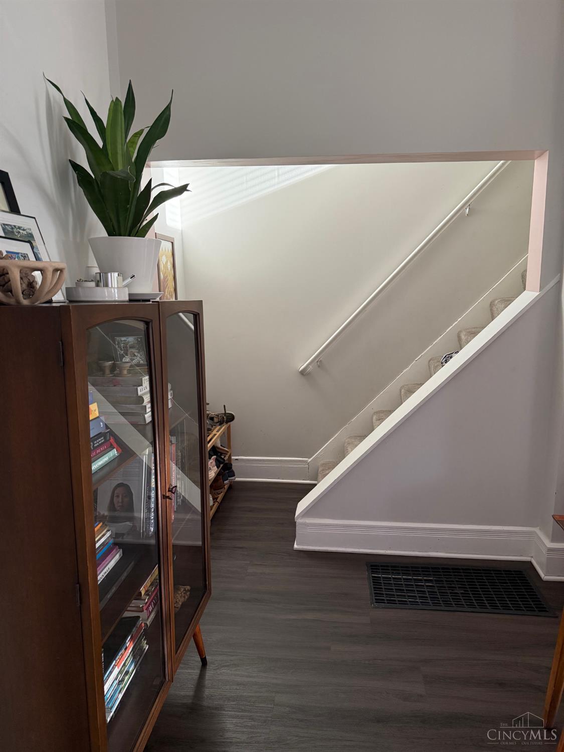 4223 Mad Anthony Street