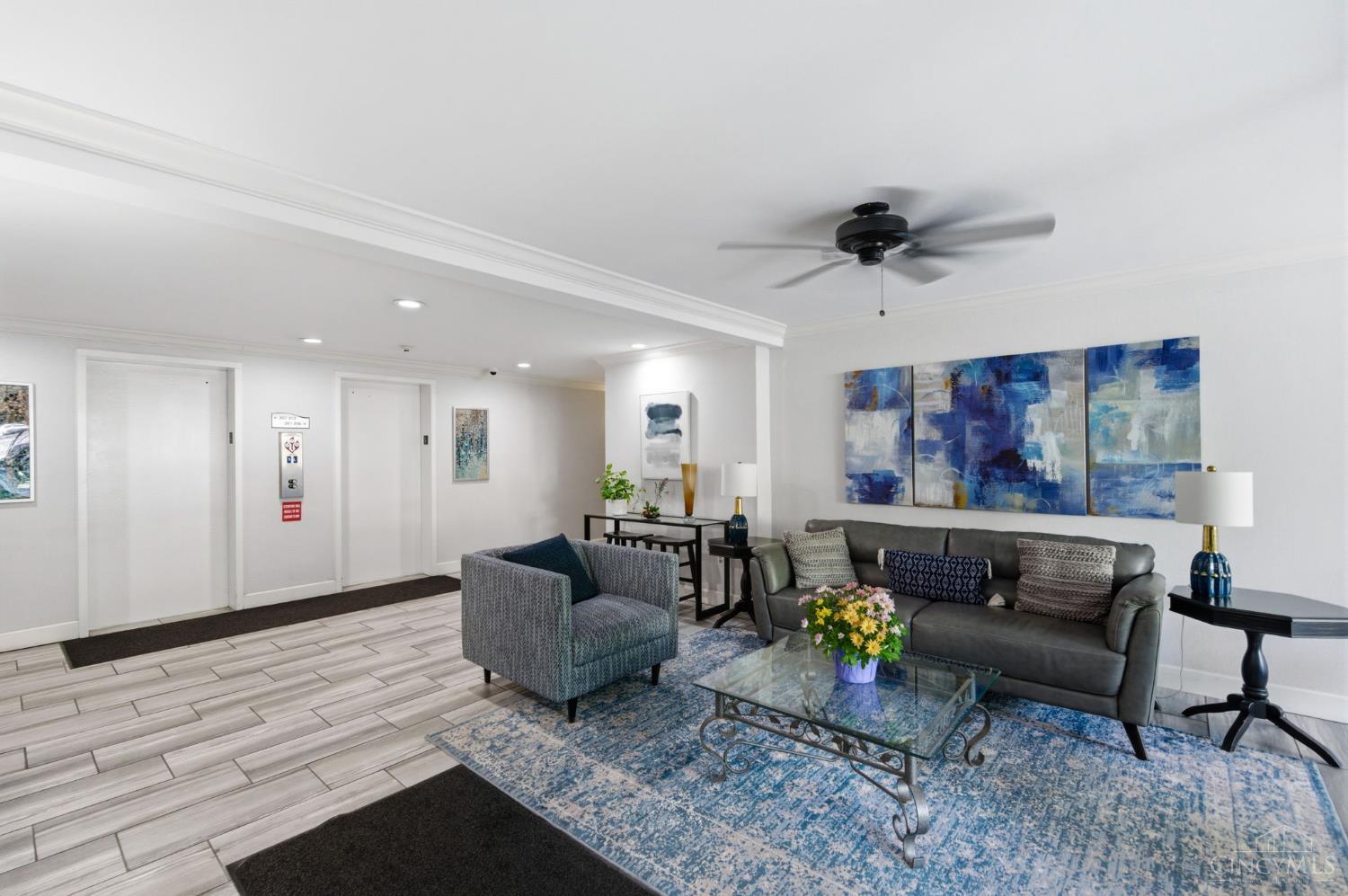 1815 William Howard Taft Road 502