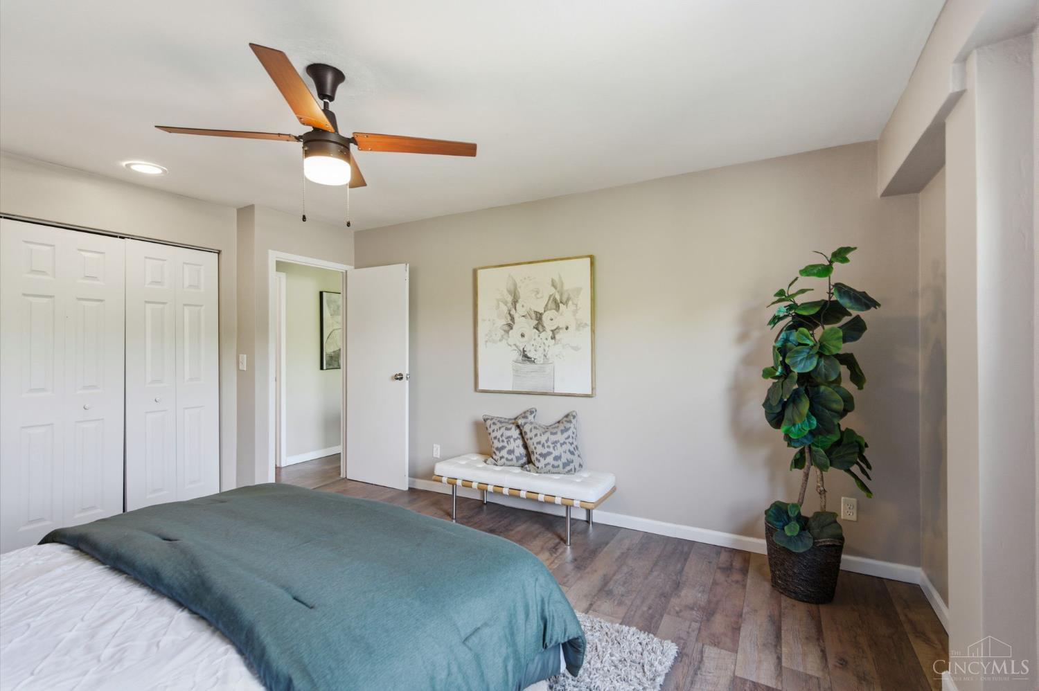 1815 William Howard Taft Road 502