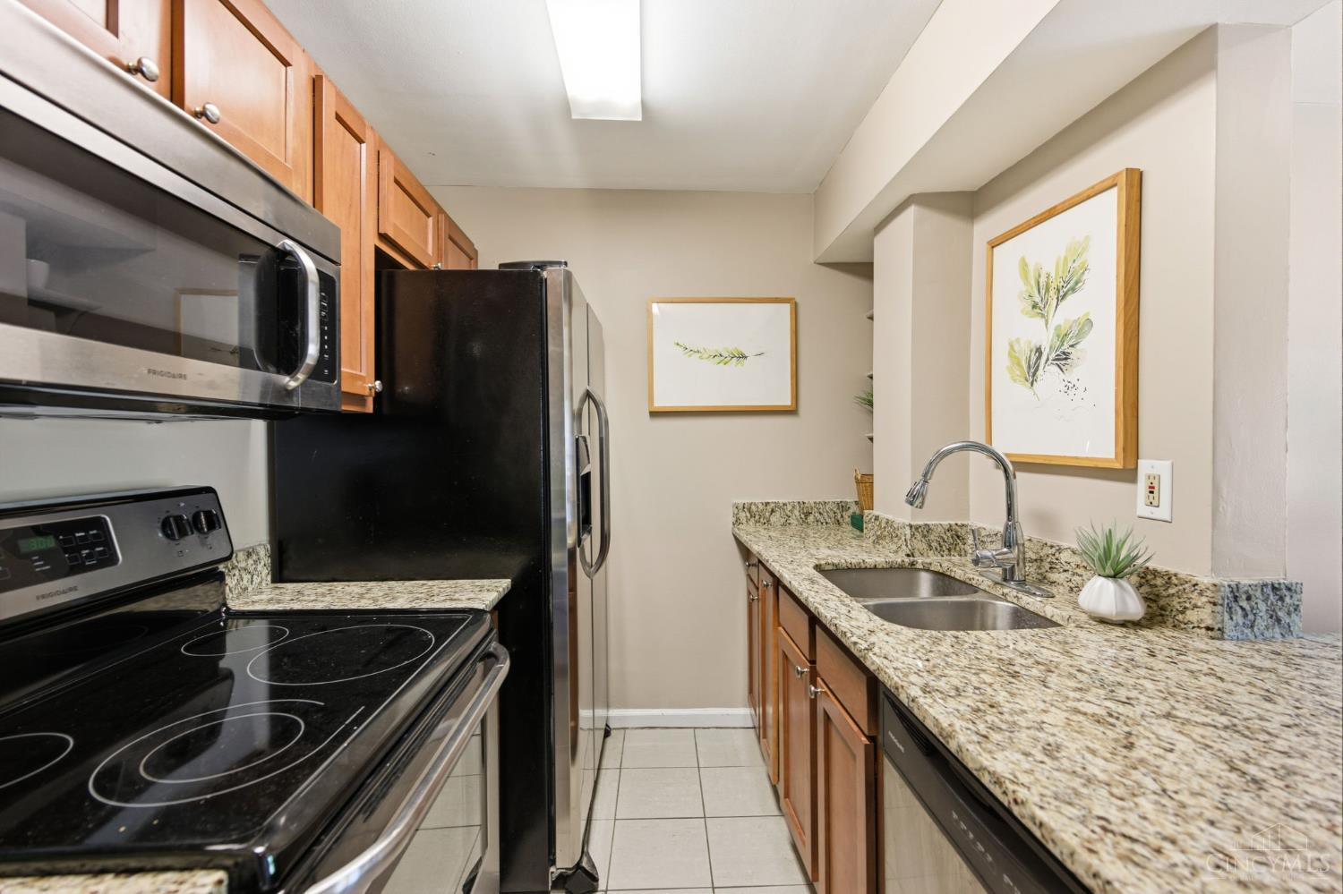 1815 William Howard Taft Road 502