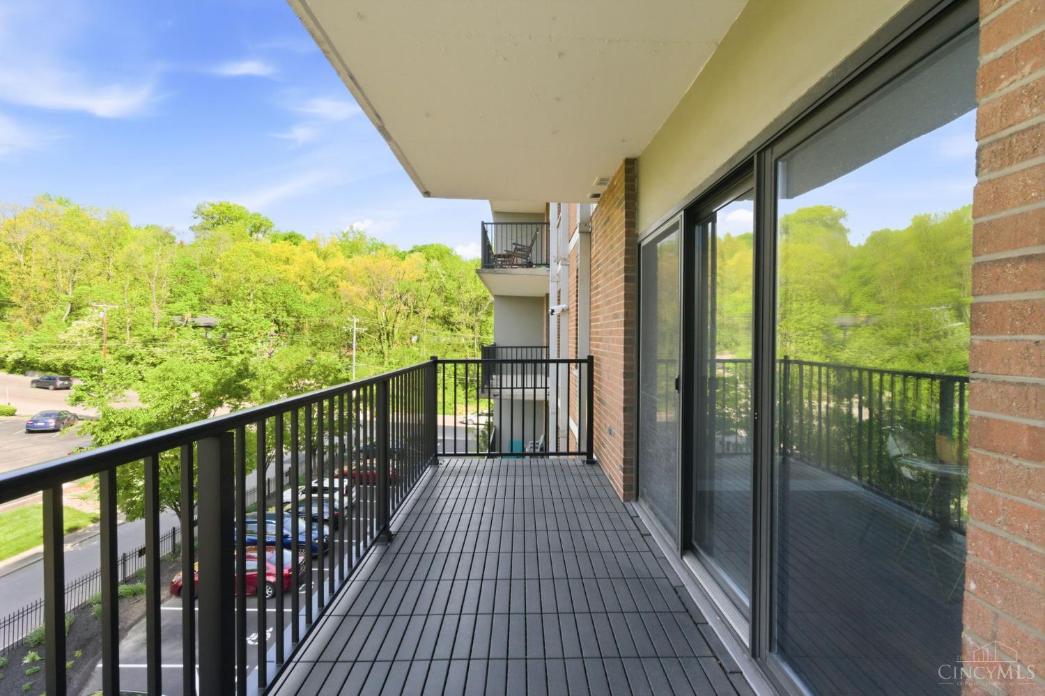 1815 William Howard Taft Road 502