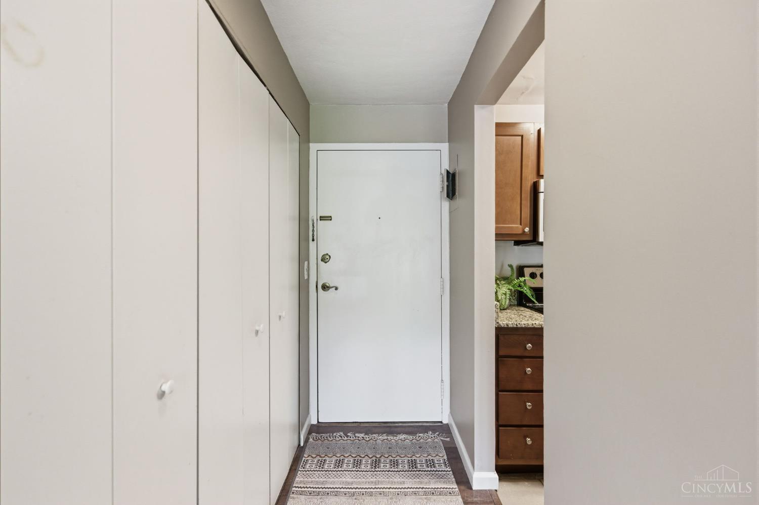 1815 William Howard Taft Road 502