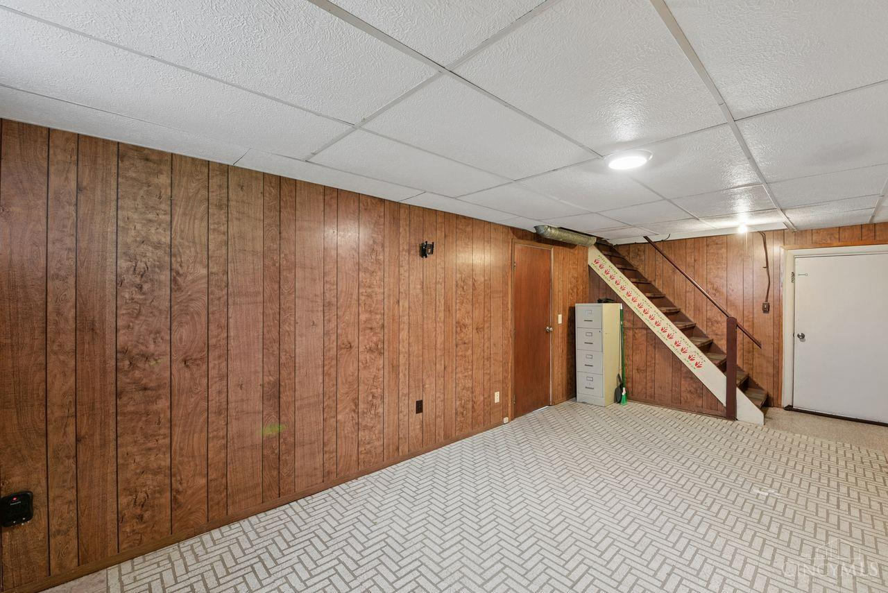 10660 Bridlepath Lane