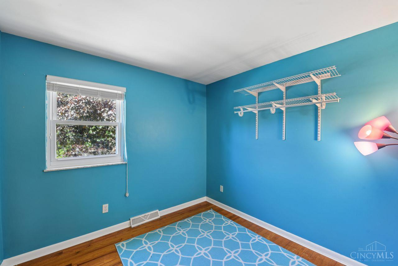 10660 Bridlepath Lane