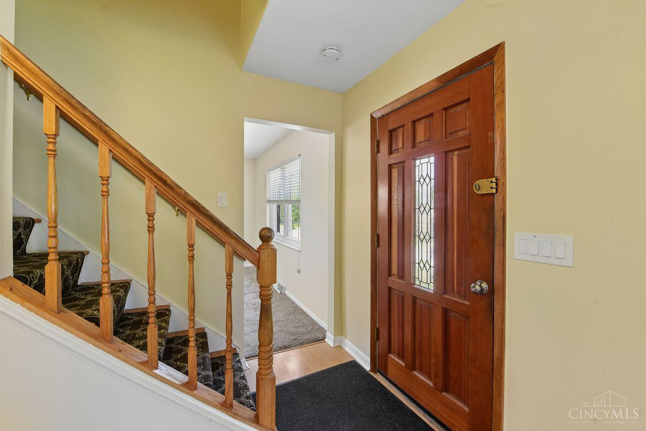 10660 Bridlepath Lane