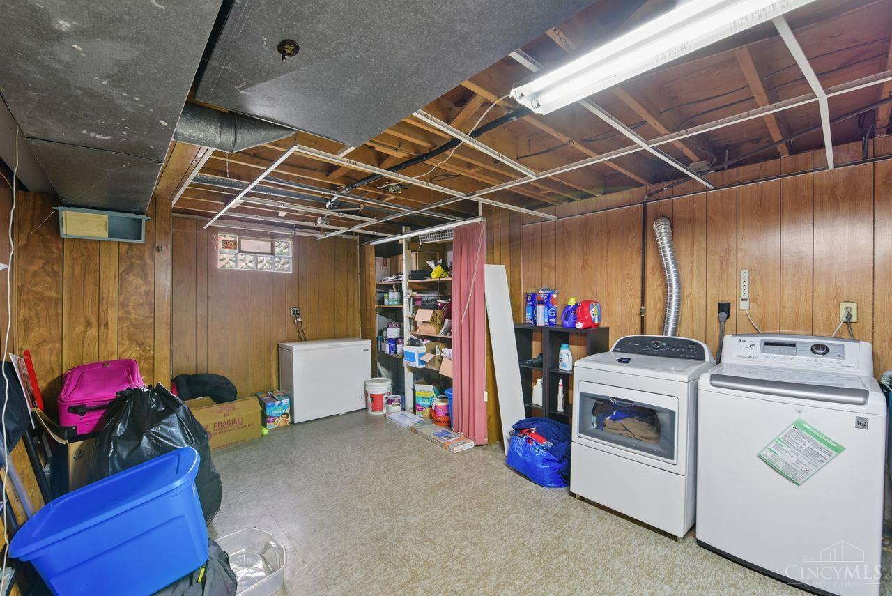 10660 Bridlepath Lane