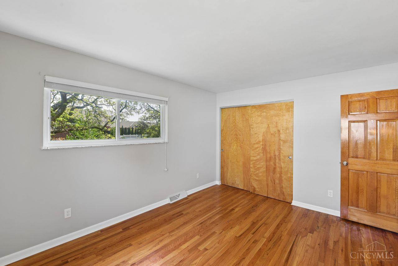 10660 Bridlepath Lane