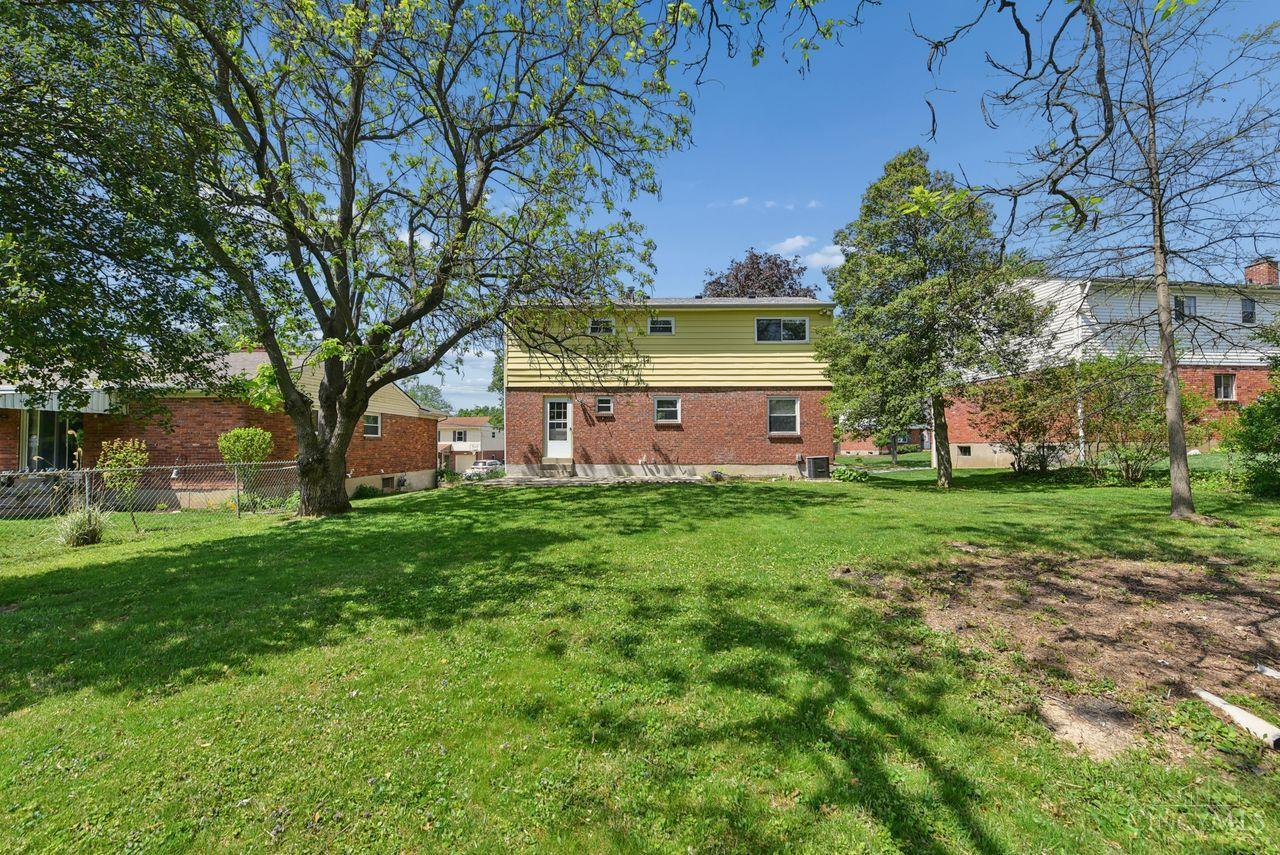 10660 Bridlepath Lane