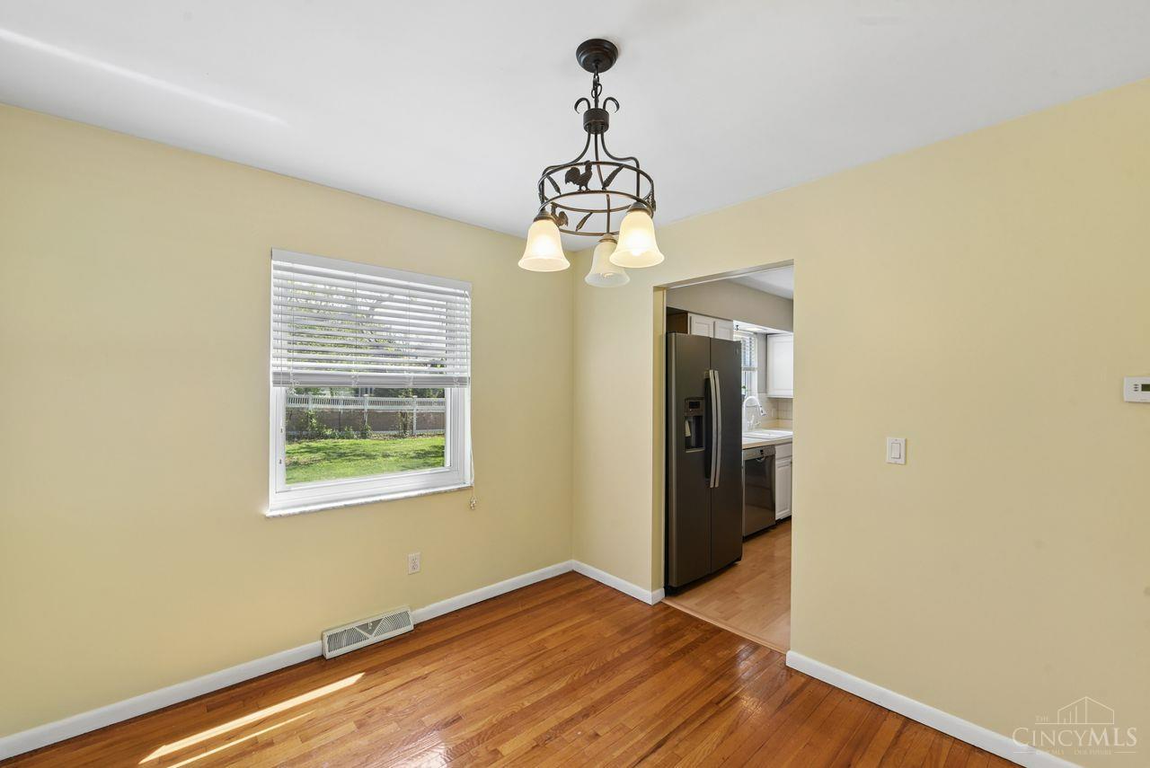 10660 Bridlepath Lane