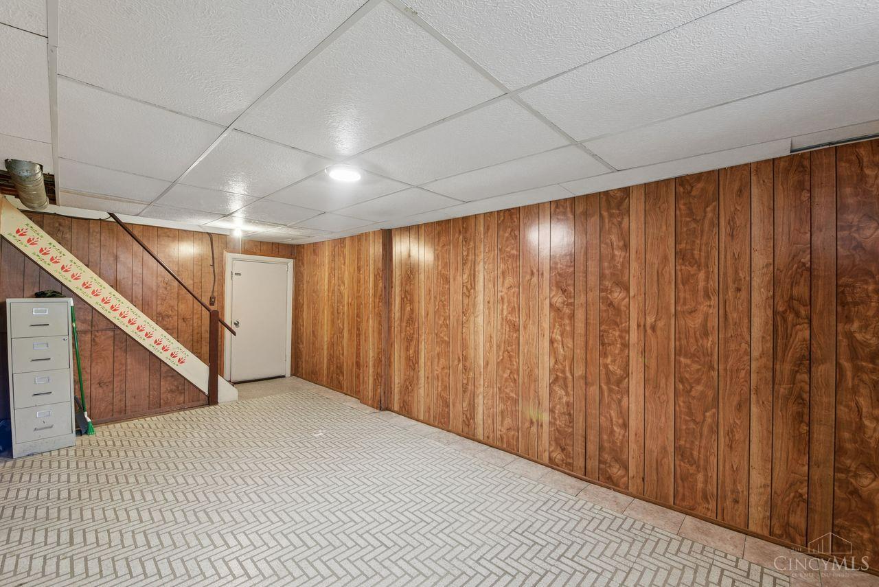 10660 Bridlepath Lane