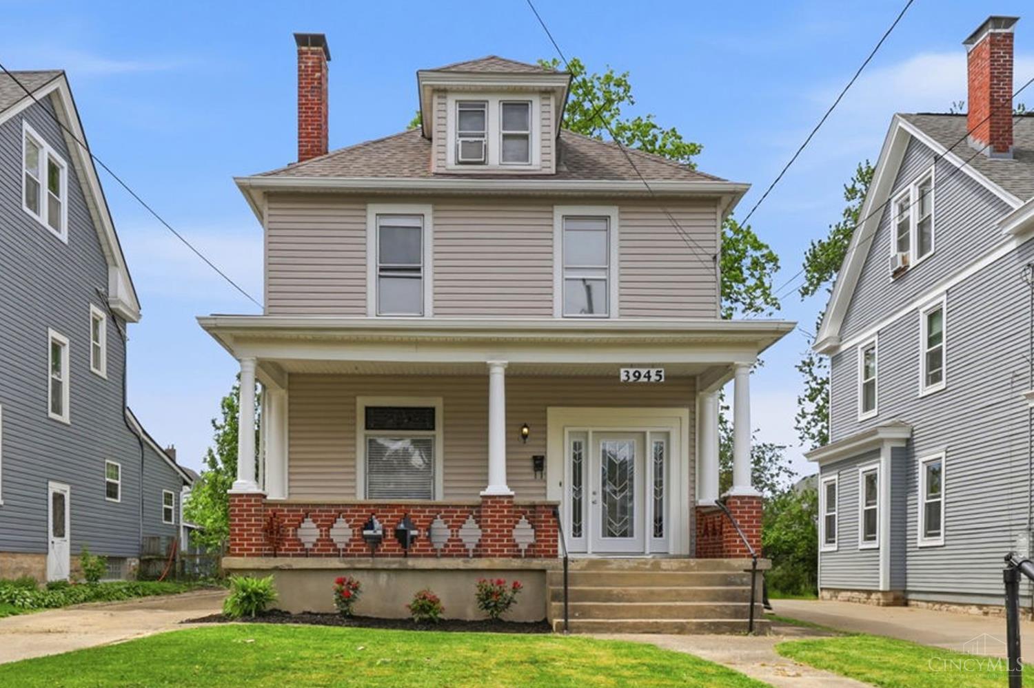 3945 Regent Avenue