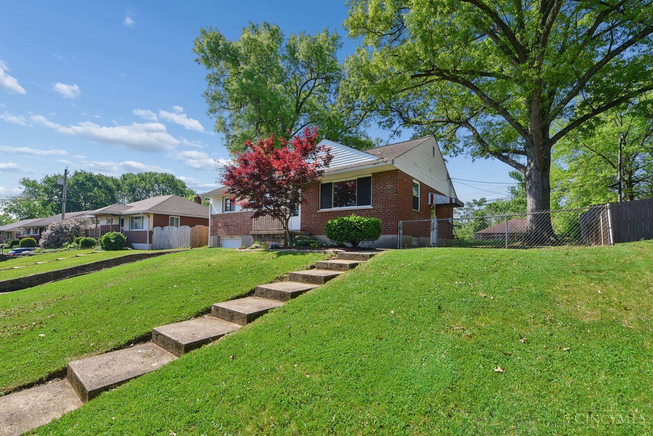45 Illona Drive