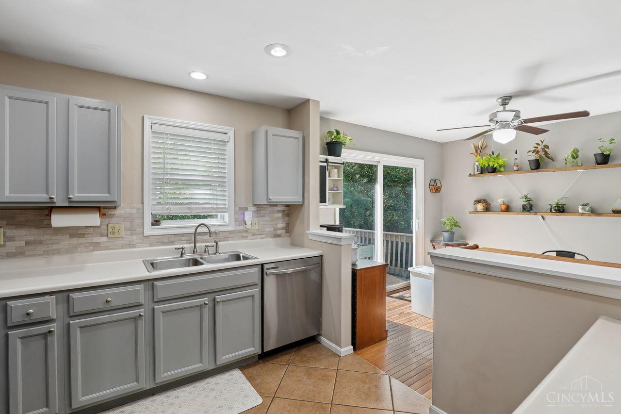 1822 Coralberry Court