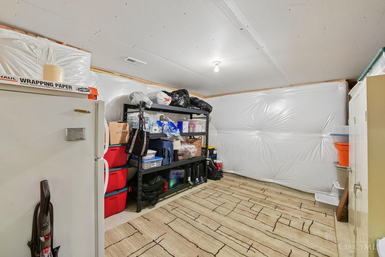 6982 Chapel Lane