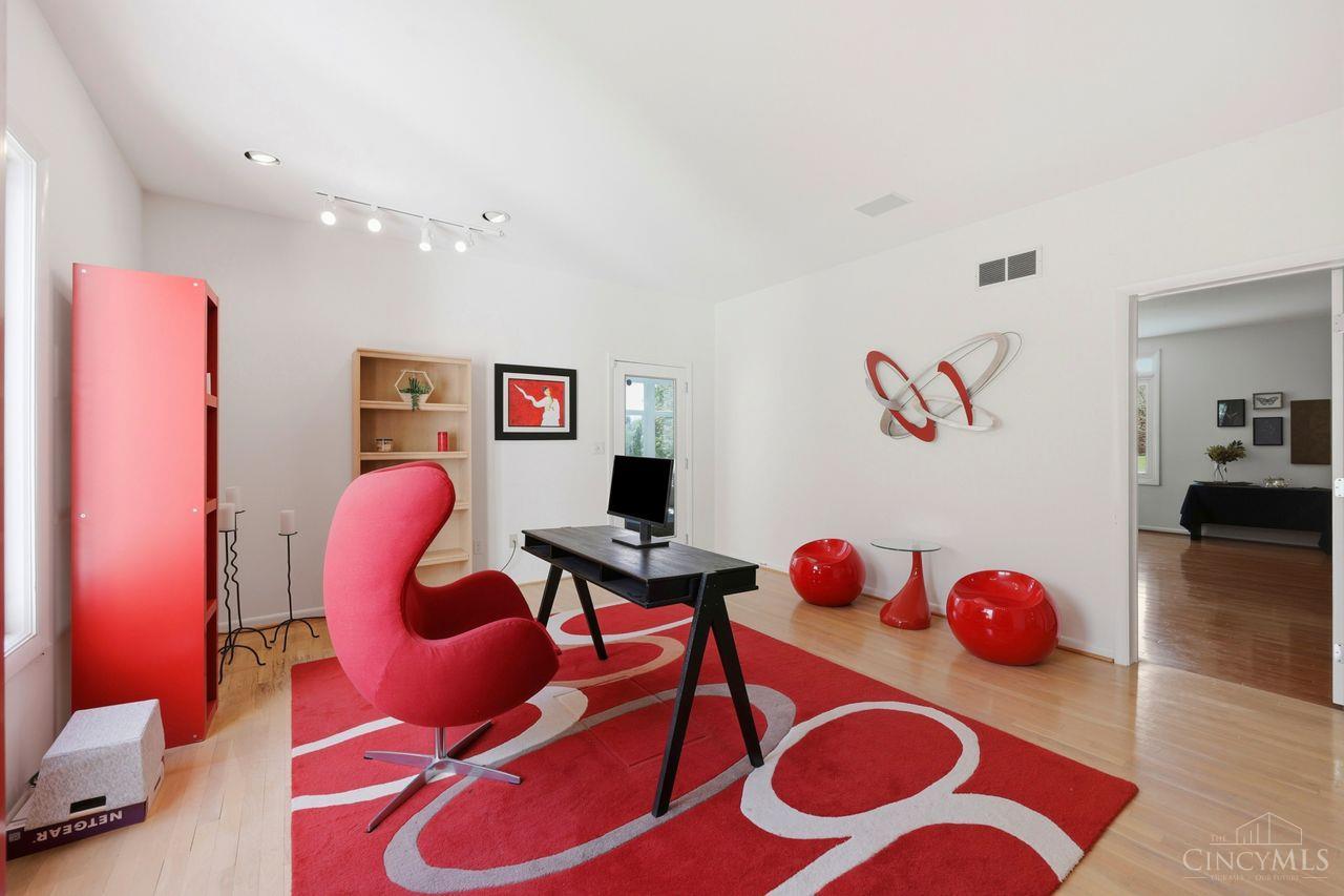 9030 Ambercreek Drive