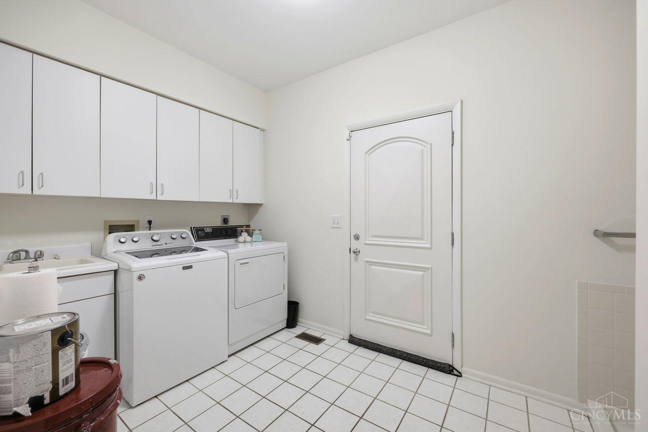 9030 Ambercreek Drive