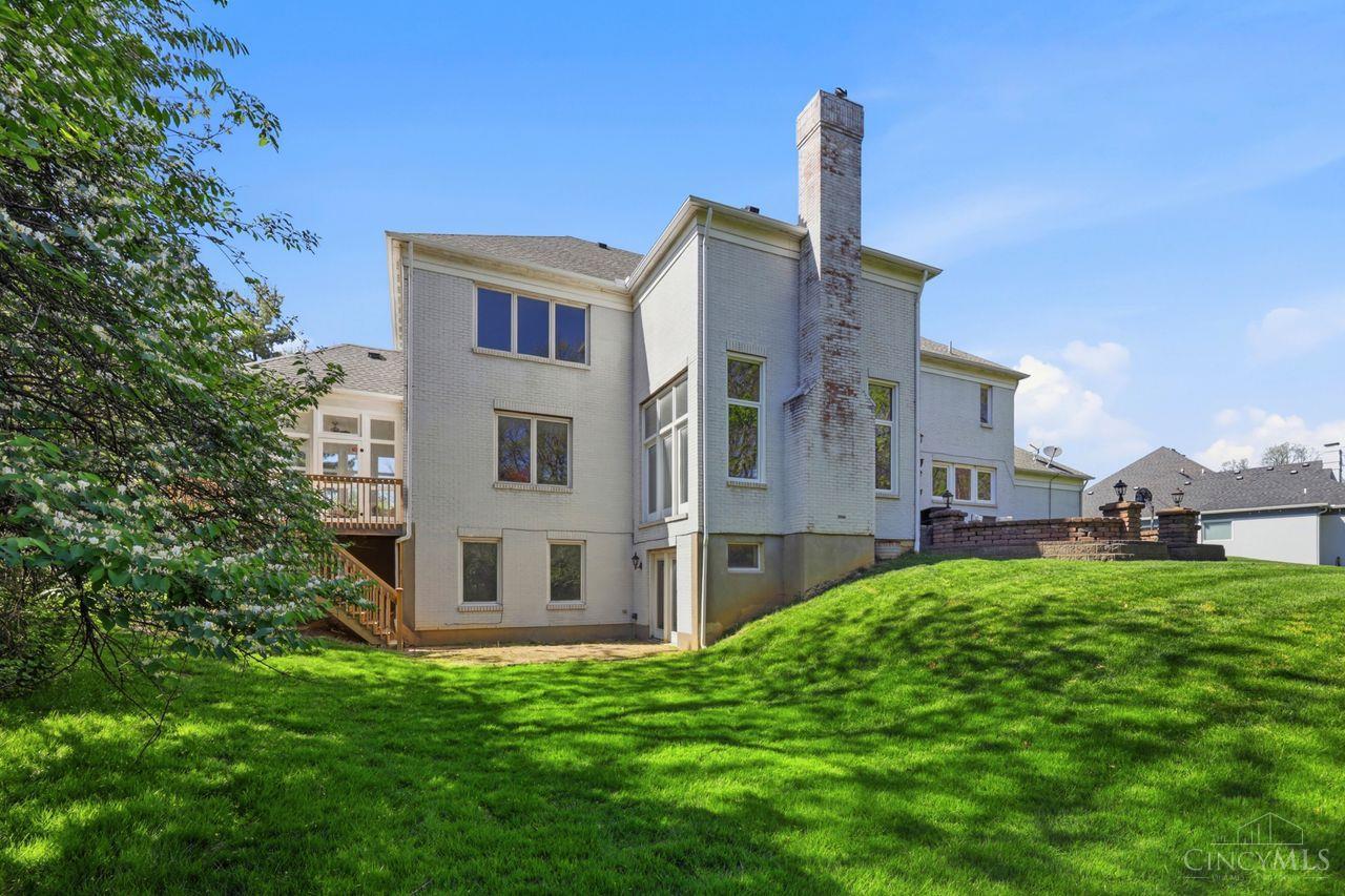 9030 Ambercreek Drive