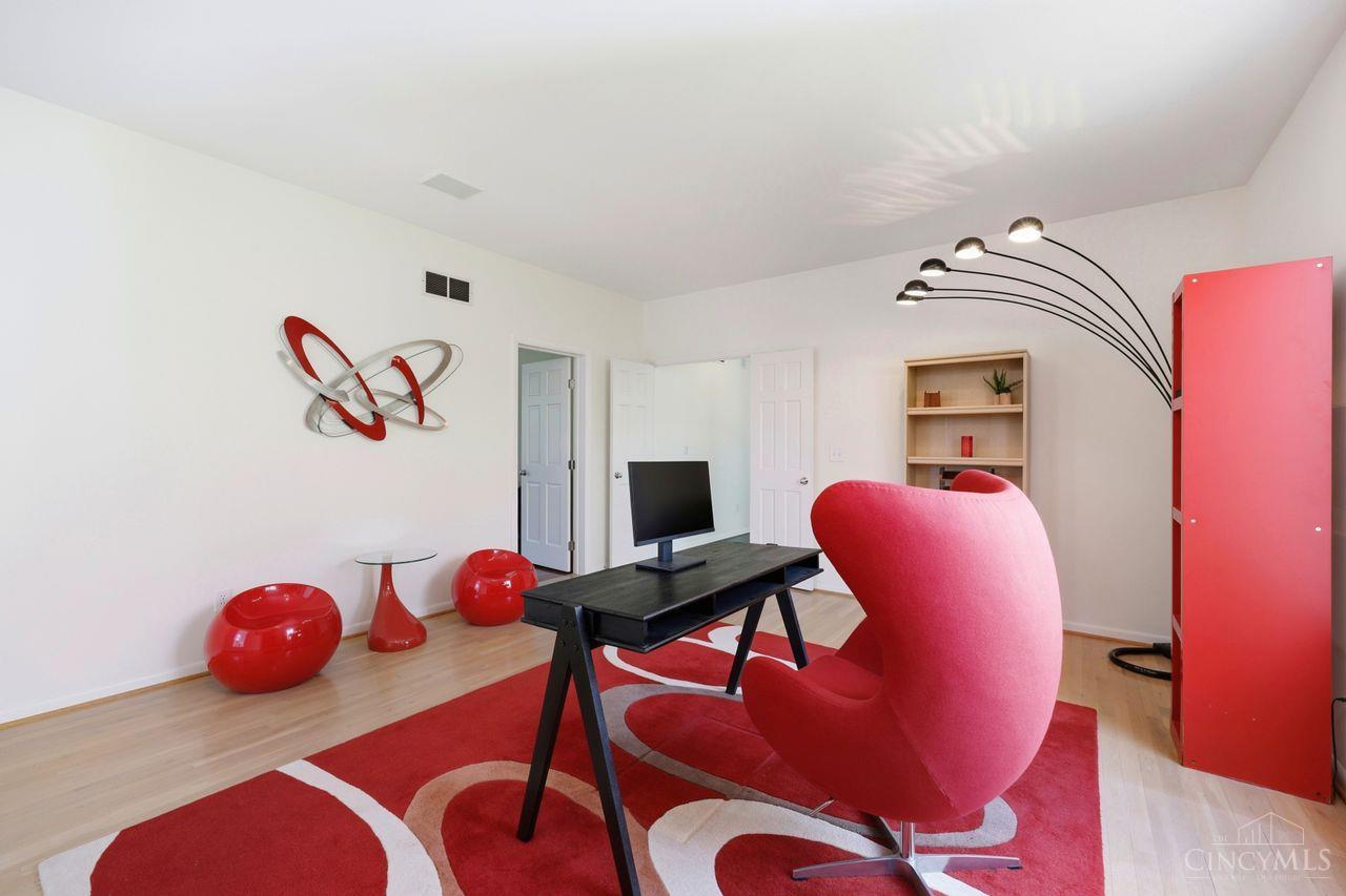 9030 Ambercreek Drive