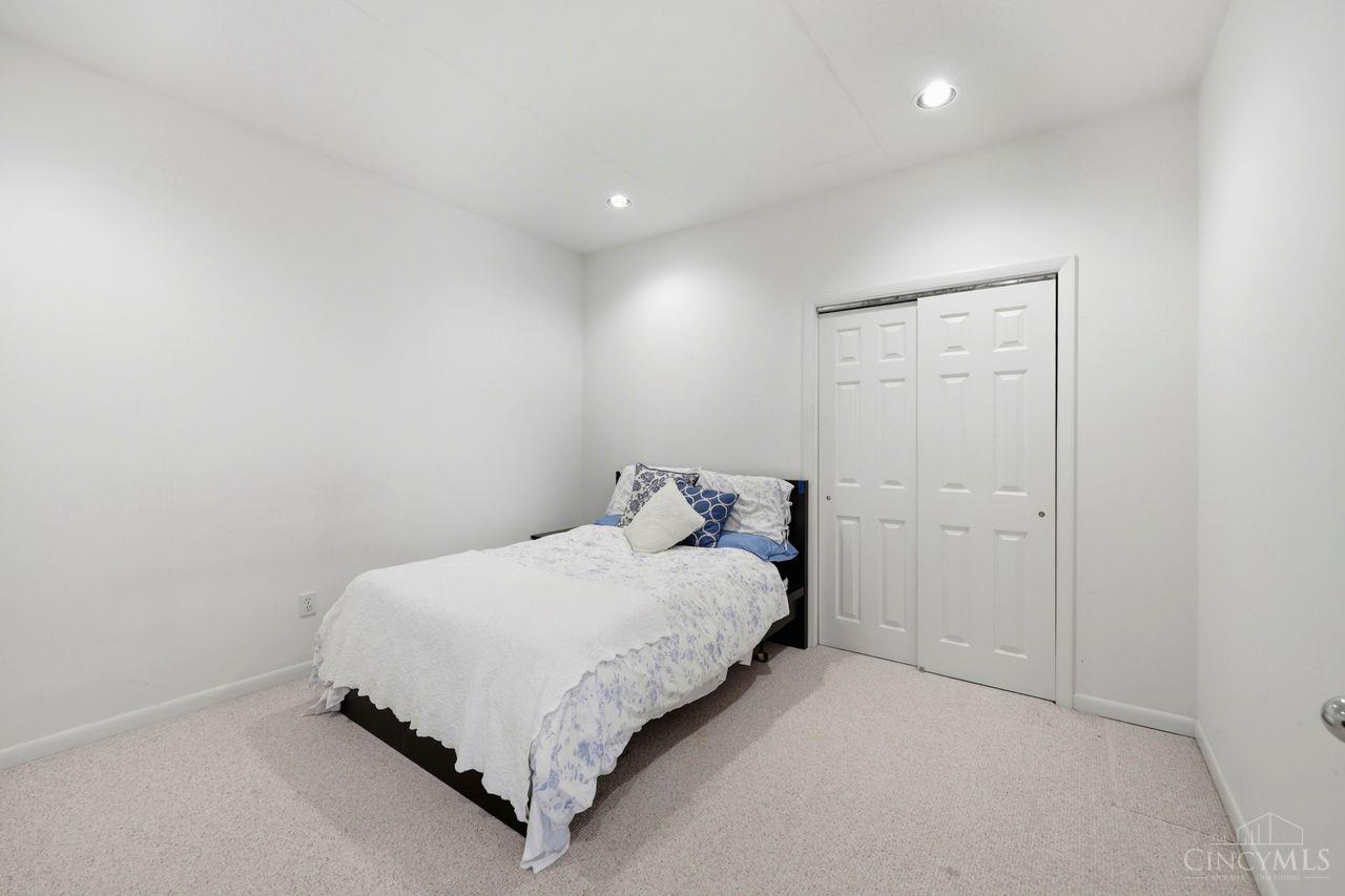 9030 Ambercreek Drive