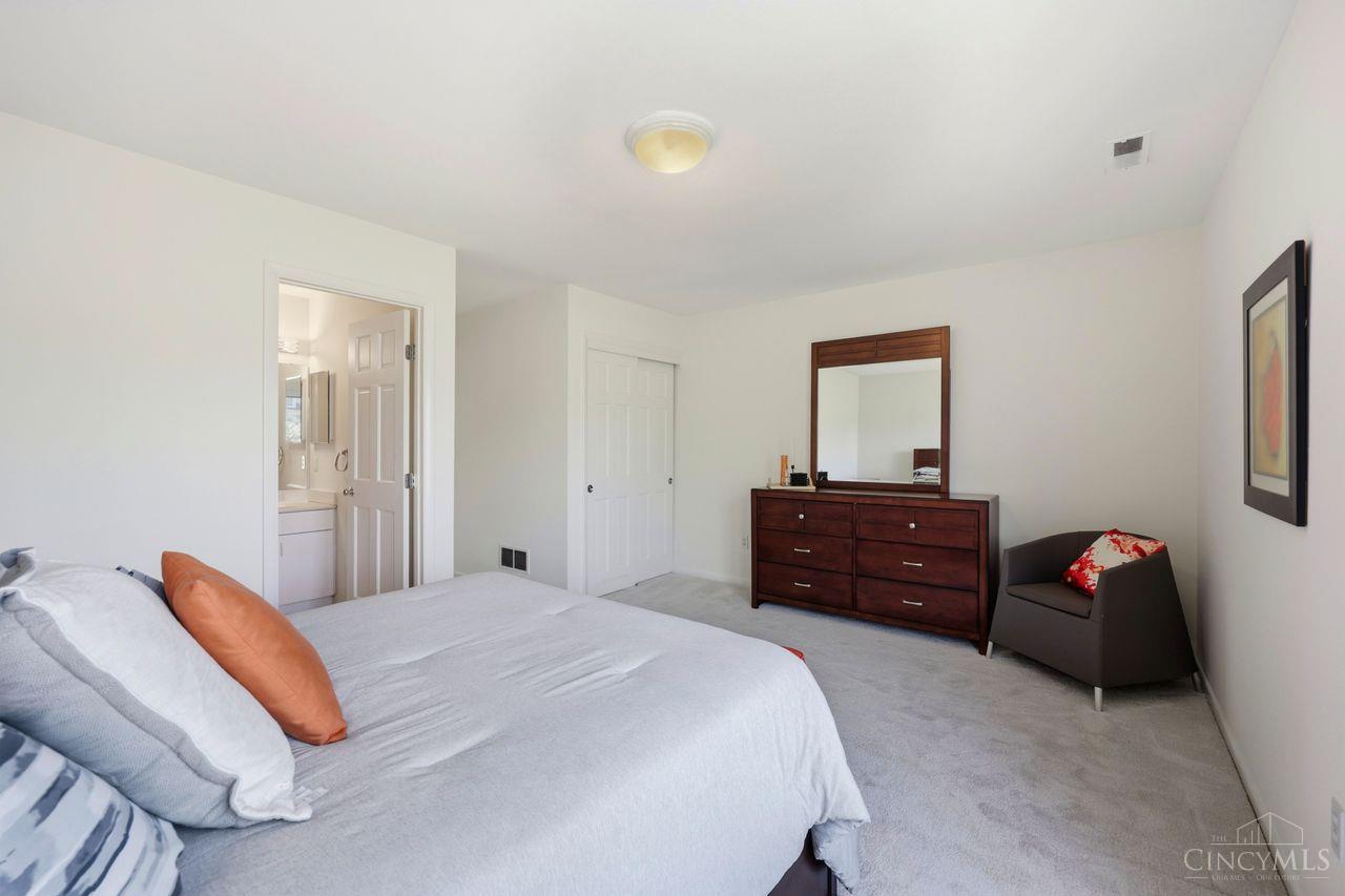 9030 Ambercreek Drive