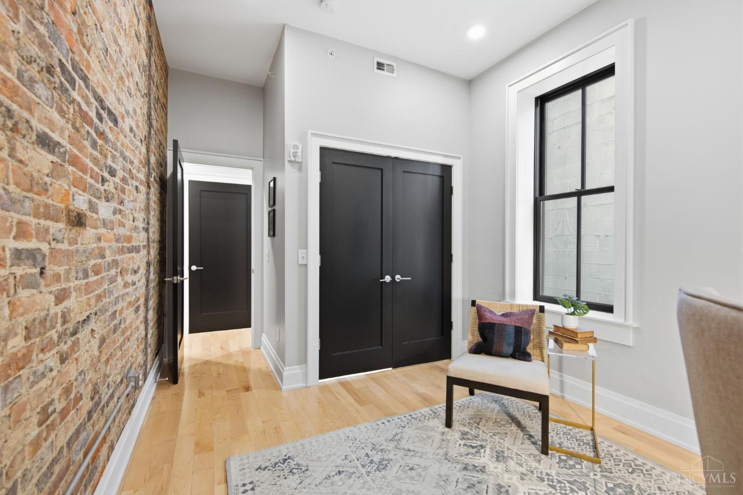 131 W Fifteenth Street 1B