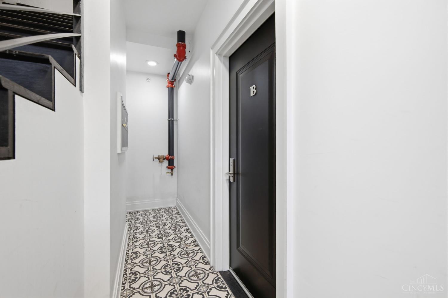 131 W Fifteenth Street 1B
