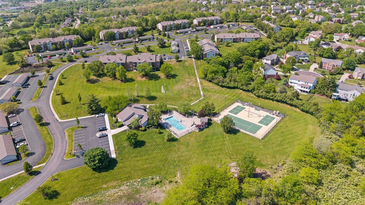 8839 Eagleview Drive 4