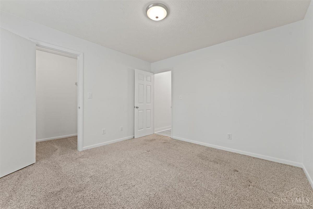 8839 Eagleview Drive 4