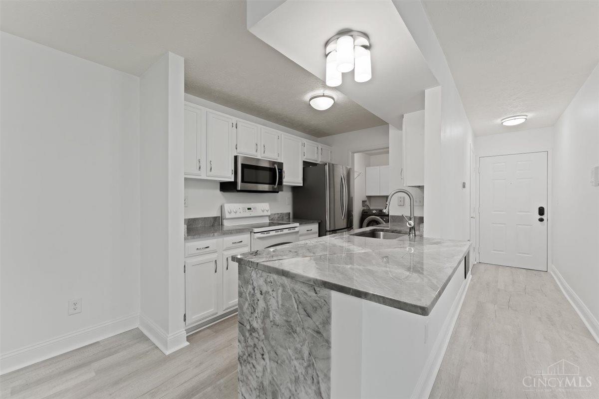 8839 Eagleview Drive 4