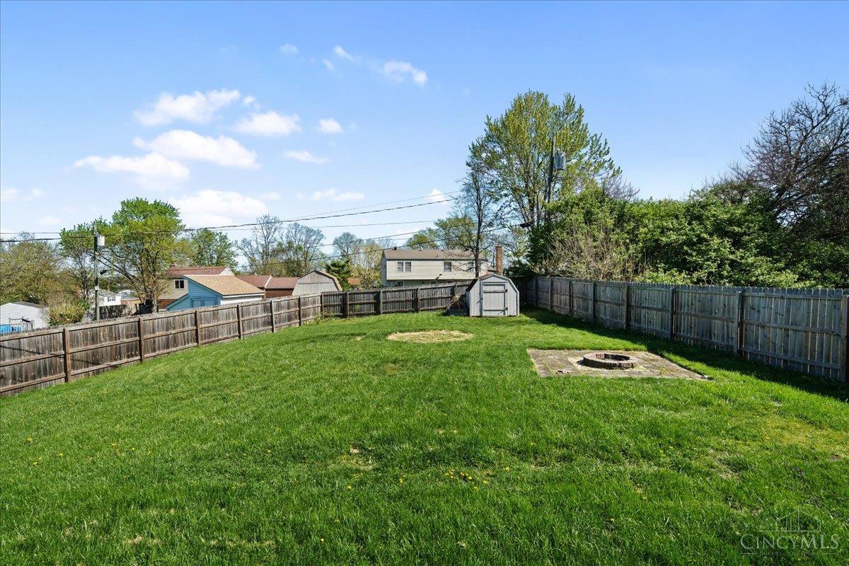 2746 Saturn Drive