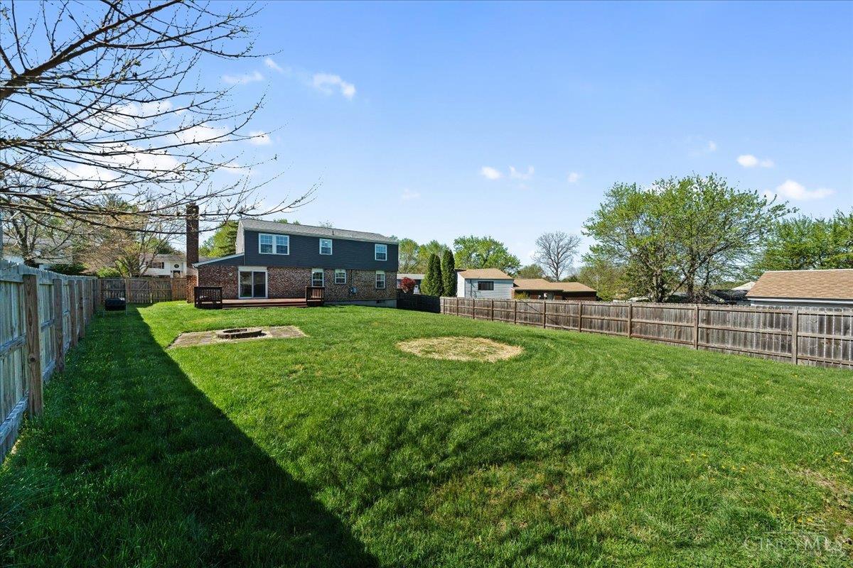 2746 Saturn Drive
