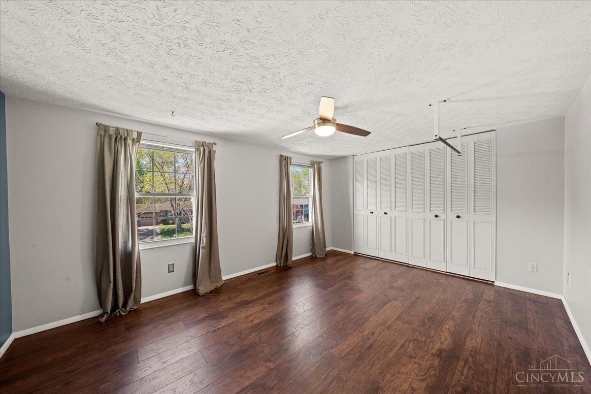 2746 Saturn Drive