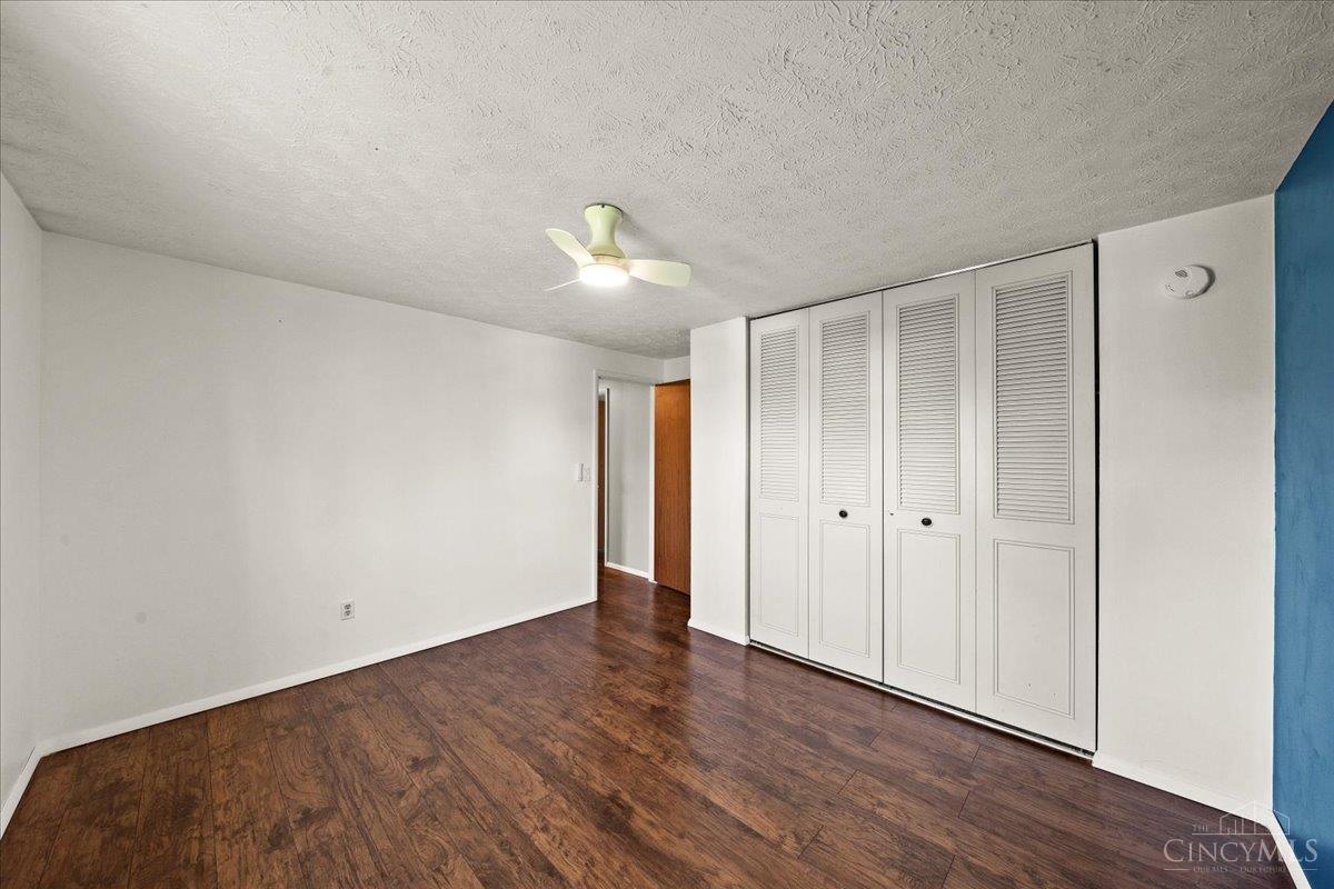 2746 Saturn Drive