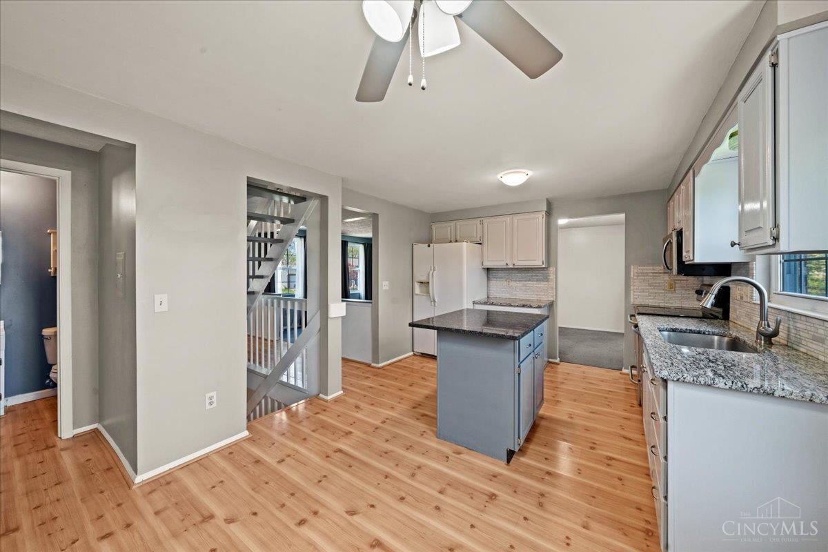 2746 Saturn Drive