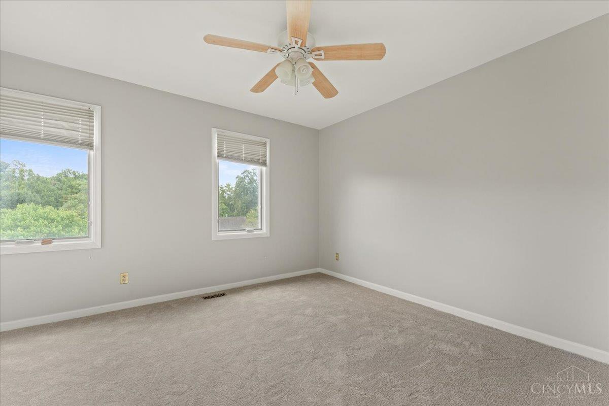 845 Eaglesknoll Court