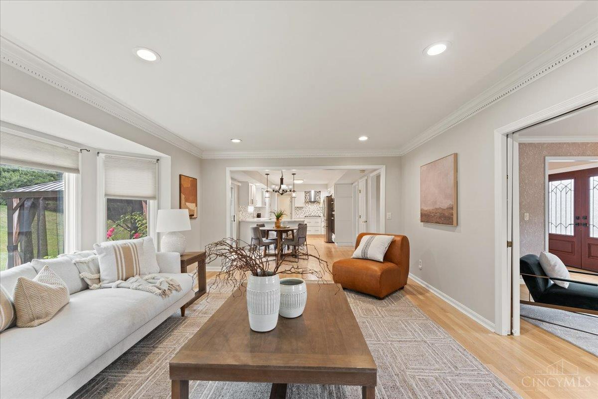 845 Eaglesknoll Court