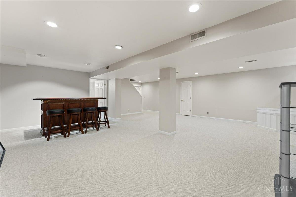 845 Eaglesknoll Court