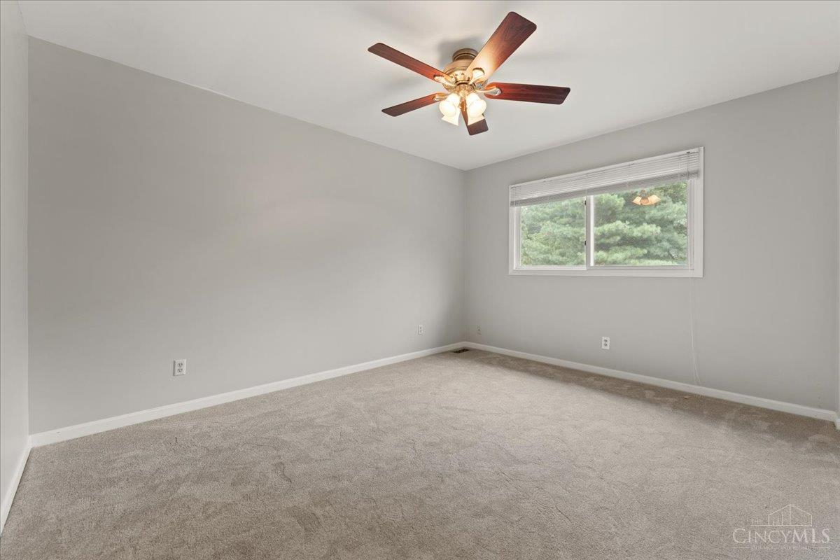 845 Eaglesknoll Court