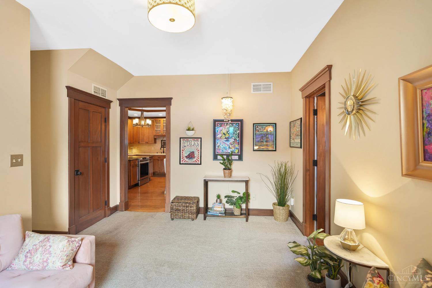 6039 Princeton Road